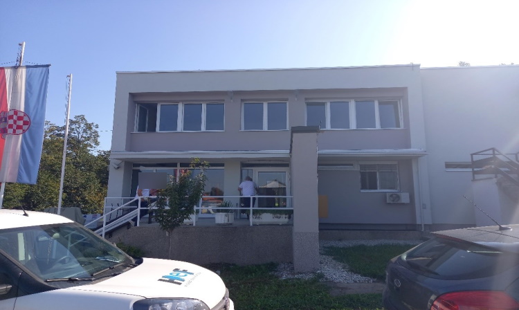 Slika /PU_ZG/slike/PUZ/2020/STUDENI/energetska obnova vrbovec/fotka 1.jpg